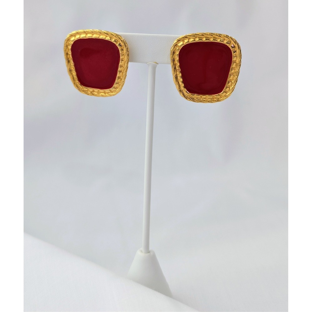 Vintage Avon Gold Trim With Red Enamel Statement Pierced Earrings LT112